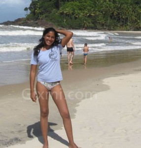 Unseen-Real-Life-Photos-of-Desi-Indian-Girls-and-Aunties1-520x544 Unseen-Real-Life-Photos-of-Desi-Indian-Girls-and-Aunties1-520x544