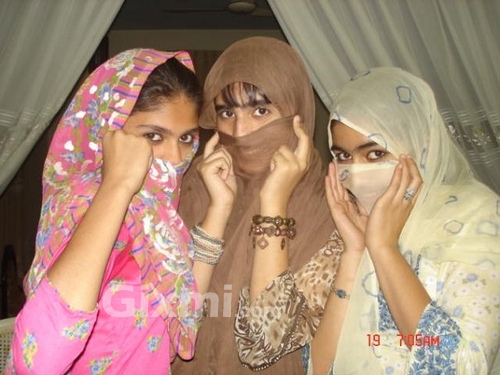 paki-girls-hijab
